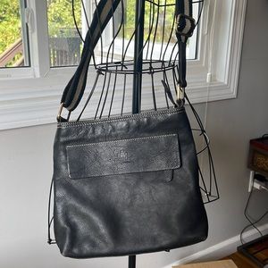 Rowallan Black Leather VTG Style crossbody Bag, Adj Strap, excellent condition